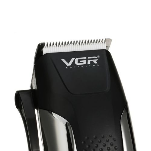 Мужская профессиональная машинка VGR V-120 Pro для стрижки волос 8 насадок, Триммер электробритва для окантовки бороды и усов от сети 10W Черный