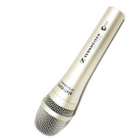 Ручний провідний мікрофон Sennheiser Evolution E935, вокальний