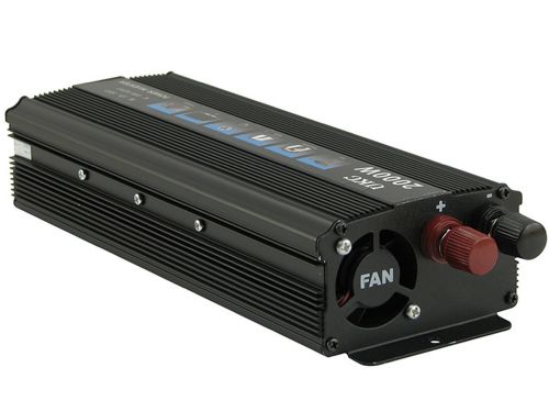 Автомобільний інвертор UKC AC / DC 12V-220V 2000W, авто перетворювач струму 12В 220В 2000Вт (12V 220V)