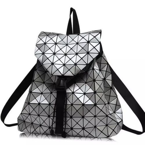 Спортивний жіночий геометричний рюкзак, Bao Bao Geometric Issey Miyake Silver Style, Маленький модний сріблястий портфель Бао Бао з екошкіри
