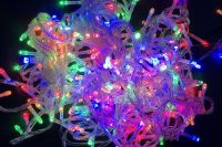 Внутренняя цветная гирлянда 7 м 100 диодов 0146 светодиодная гирлянда Xmas LED 100 M-1 RGB Мультицветная 7м