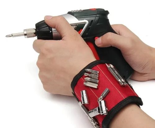 Будівельний універсальний магнітний браслет Magnetic Tool Wristband для утримання гвинтів цвяхів свердел з 3 магнітними пластинами для дрібних деталей