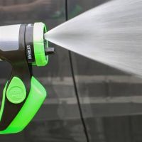 Универсальный пистолет-распылитель Spray Water Gun 4в1, Насадка пистолет распылитель на шланг с отсеком для пены и моющих средств, Водомет для машины