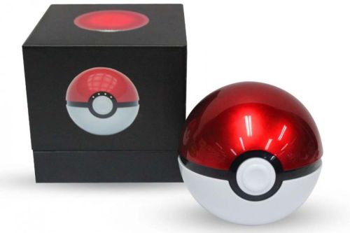 Портативний зарядний пристрій Power Bank 10000 mAh у вигляді Pokeball, у формі Покебол з мультфільму Pokemon