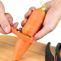 Багатофункціональний подрібнювач часнику очищувач Multifunctional Garlic Presser YFZ-061 часничниця, ручний прес овощечистка терка для овочів