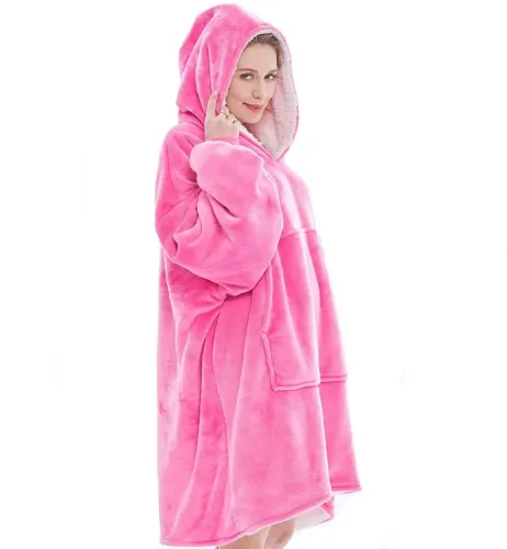Толстовка-плед з капюшоном Huggle Hoodie Ultra Plush Blanket 2в1 унісекс оверсайз худі плюшевий плед з рукавами на флісі 74х110 см рожева