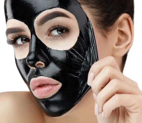 Чорна маска для обличчя Dermacol Black Peel Off Mask в тюбику 120мл. проти вугрів і чорних крапок