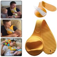 Тримач дитячої пляшки для немовлят при годуванні Free Hand Bottle Holder, силіконовий тримач пляшечки вільні руки під час годування