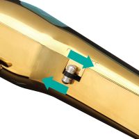 Бездротова машинка для стрижки волосся і бороди VGR V-678 4 в 1 з набором знімних насадок, професійна акумуляторна чоловіча машинка USB V678