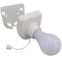 Світлодіодна підвісна LED лампочка світильник Stick Up Bulb BJ - 6706 на батарейках, Настінний нічник від батарейок зі шнурком на стіну шафи білий