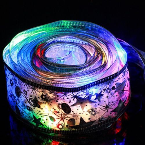 Светодиодная гирлянда в виде ленты LaceShine RGB 5 метров с рисунком снежинок на батарейках, Новогодняя лента 5м 50 LED диодов Разноцветная