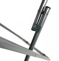 Туристичний розкладний круглий стіл Round Folding Table 60х70 см для пікніка, складаний алюмінієвий столик МДФ для кемпінгу та саду Коричневий