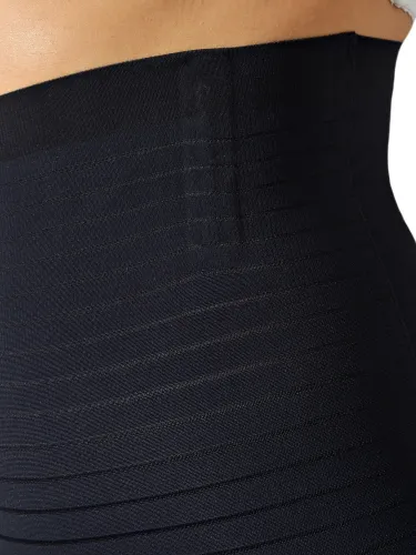 Жіночі коригувальні трусики Spanx Higher Power шорти із завищеною високою талією, стягуючі безшовні труси для стегон з високою посадкою чорні