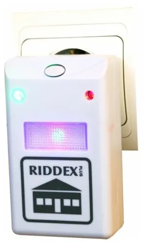 Електромагнітний ультразвуковий відлякувач шкідників Riddex гризунів і комах для знищення мишей, щурів, тарганів і комарів в розетку Білий