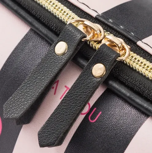 Дорожня косметичка органайзер Tatadu Love 21x13x8 см для зберігання косметики, Сумка Make up bag з відсіками для пензлів на блискавці з ручкою Чорна