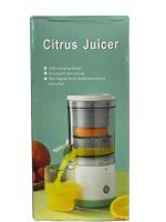 Аккумуляторная ручная мини соковыжималка Citrus Juicer YZJ-001 для цитрусовых, Портативный блендер для ягод и фруктов с USB-зарядкой на аккумуляторе