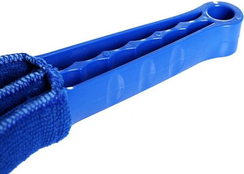 Щітка для віконних жалюзі Window Blind Cleaner Duster Brush потрійна щітка для прибирання та очищення і радіаторів від пилу з насадками з мікрофібри