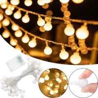 Внутренняя светодиодная гирлянда Шарики 6м 40 LED шариков на батарейках Теплый белый, Новогодняя гирлянда 6 метров от батареек Теплая белая